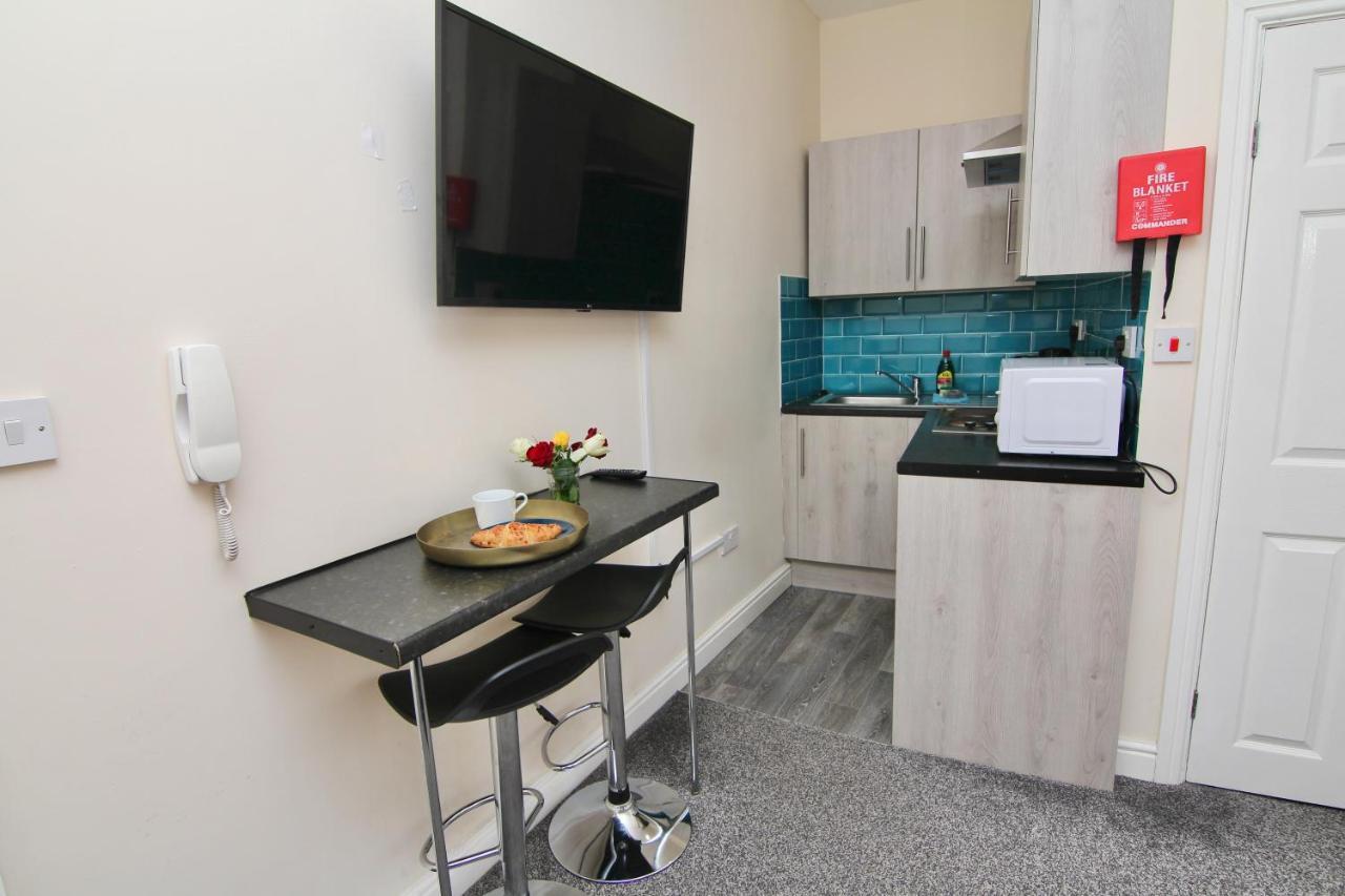 Lovely Twin Bed Studio Near Coventry Shopping Centre Екстер'єр фото